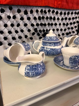 Set da caffè in ceramica inglese Royal Tudor Ware