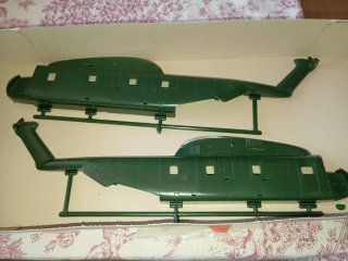 Revell 1/48 Sikorsky CH-53 G
