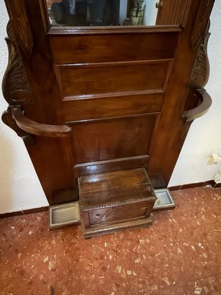 Mueble de entrada bastonero antiguo