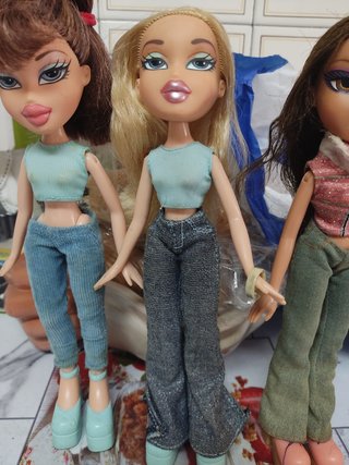 3 Muñecas Bratz