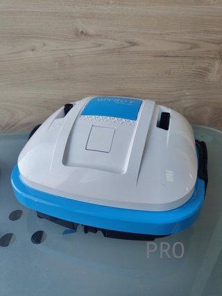 Robot limpiafondos de piscina - Wybot