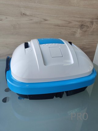 Robot limpiafondos de piscina - Wybot