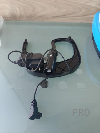 Robot limpiafondos de piscina - Wybot