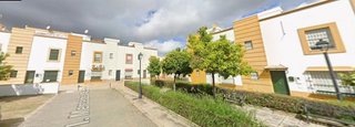 Casa adosada en venta en Umbrete