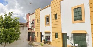 Casa adosada en venta en Umbrete