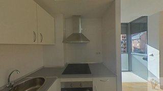 Piso en venta en Numancia en Madrid