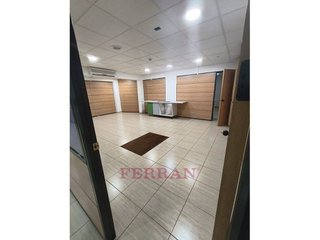 Local comercial en alquiler en La Salut en Barcelona