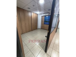Local comercial en alquiler en La Salut en Barcelona