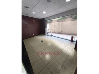 Local comercial en alquiler en La Salut en Barcelona