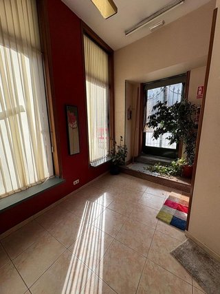 Local comercial en alquiler en O Berbés - Peniche en Vigo