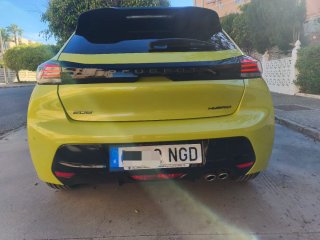 Peugeot 208 Hybrid Automático Noviembre 2025