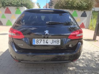 Peugeot 308 2015 1.2 130cv Familiar