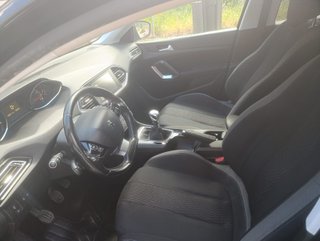 Peugeot 308 2015 1.2 130cv Familiar