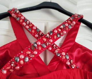 Vestido de gala rojo para boda