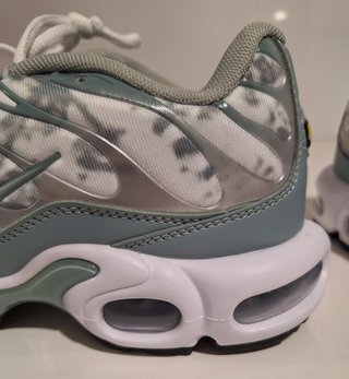 Zapatillas Nike Air Talla 42 (NUEVAS)