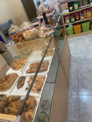 Mobiliario para tienda (panadería)