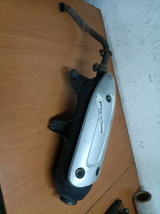 Tubo de escape Piaggio Carnaby 2012