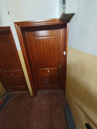 6 Puertas Blindadas y 1 Acorazada