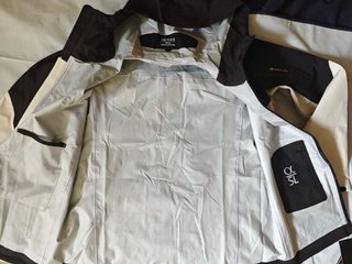 Chaqueta Arc'teryx Alpha SV Gore-Tex Talla M
