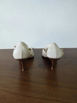 Sandali Prada slingback vintage beige