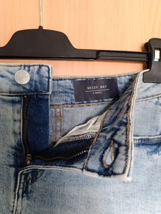 Falda vaquera Noisy May XS sin estrenar