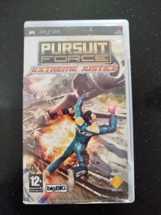 Lote 4 giochi PSP: Midnight Club 3, Naruto, Pursuit Force