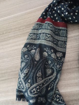 Pashmina uomo fantasia pois e paisley