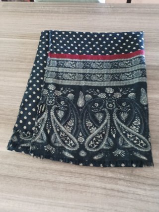 Pashmina uomo fantasia pois e paisley