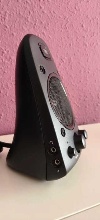 Altavoces Logitech Z623 2.1 THX Negro