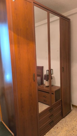 Muebles en buen estado.