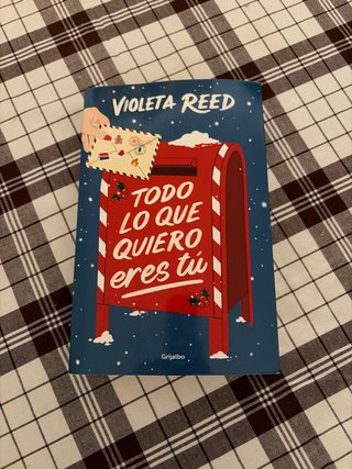Libro de novela romantica de Violeta Reed