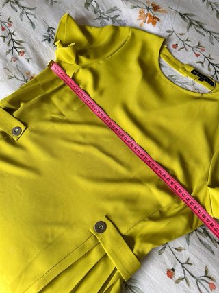 Blusa MERLETTI verde lima talla L