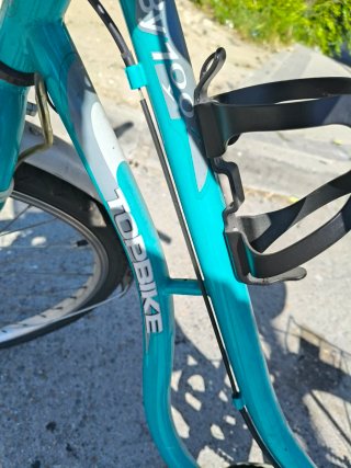 Bicicleta TOPBIKE azul con cesta