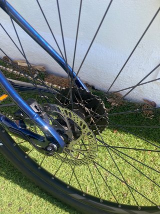 Bicicleta Eléctrica Giant Fathom E 29. Talla M