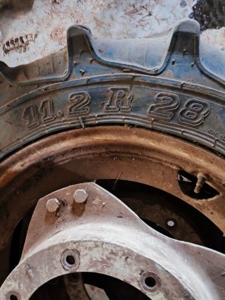 Ruedas estrechas para tractor