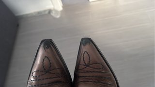 Botas de cuero marrones