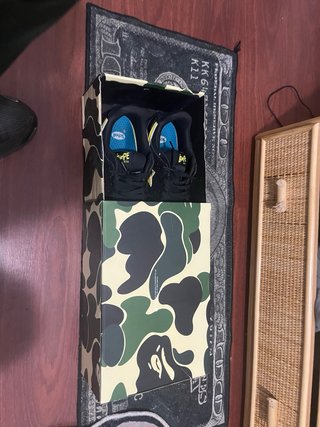 Caja A BATHING APE Camuflaje Beige/Verde