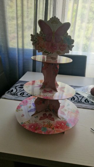 Expositor repostería 3 pisos mariposas