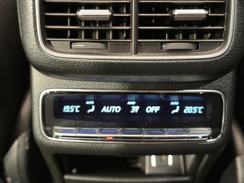 Mercedes-Benz GLE 2021, foto 39