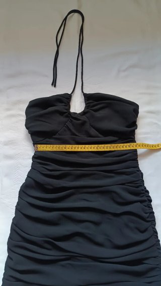Vestido corto negro fiesta