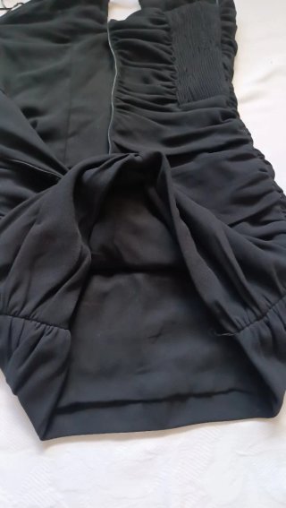 Vestido corto negro fiesta