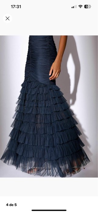 Vestido palabra de honor azul marino tul
