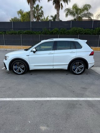 VW Tiguan R-Line DSG 4Motion Techo ACC