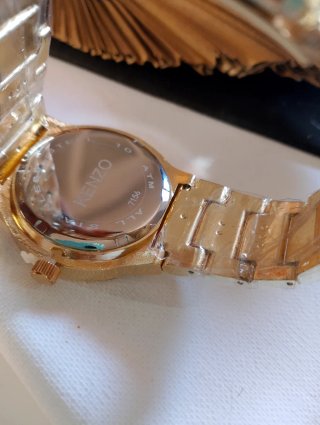 Reloj Kenzo Dorado Multicolor