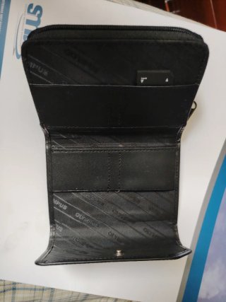 Cartera Olympus Piel Negra