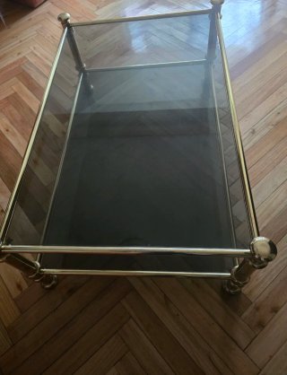 Mesa de centro cristal y metal dorado
