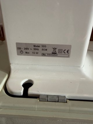 Máquina de coser Alfa 393
