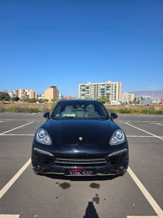 Porsche Cayenne 2012
