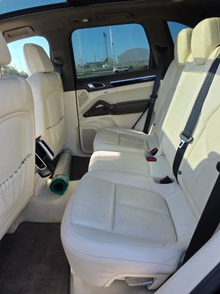 Porsche Cayenne 2012
