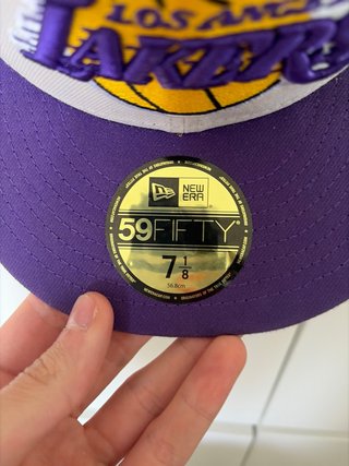 Cappello Jordan Beige e Viola